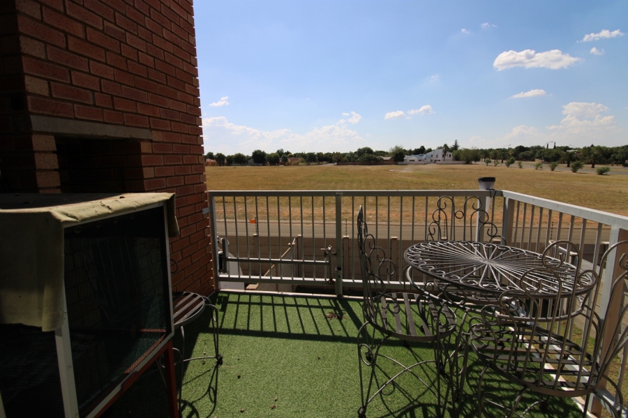 2 Bedroom Property for Sale in Pellissier Free State